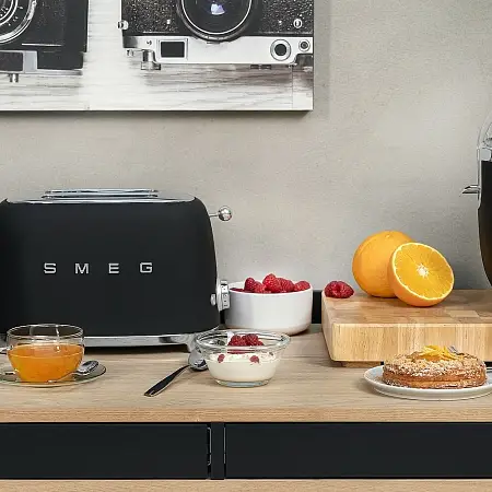 Smeg CJF01BLMEU